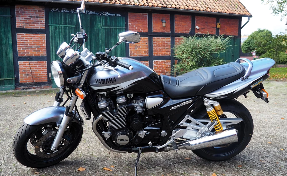 Angebot Yamaha XJR 1300 Bild 2: Angebot Yamaha XJR 1300