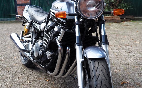 Gebrauchtmotorrad Yamaha XJR 1300 - Bild 7
