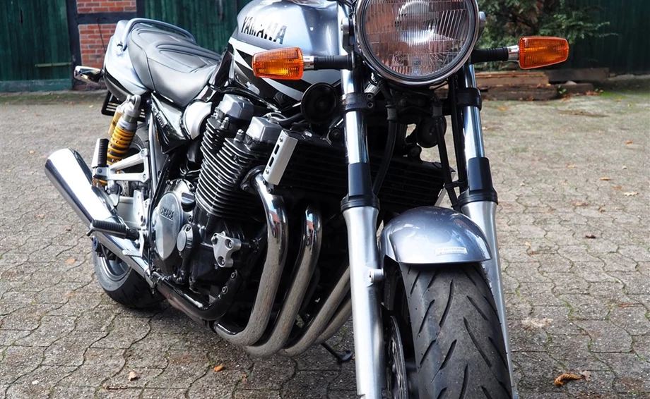 Angebot Yamaha XJR 1300 Bild 7: Angebot Yamaha XJR 1300