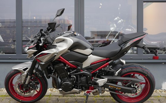 Neufahrzeug Kawasaki Z900 70kW - Bild 2