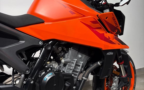 Gebrauchtmotorrad KTM 990 Duke - Bild 4 Gebrauchtmotorrad KTM 990 Duke - Bild 4