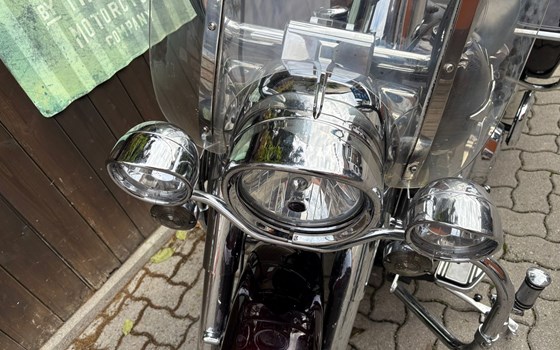 Gebrauchtmotorrad Harley-Davidson Road King Classic FLHRC - Bild 6 Gebrauchtmotorrad Harley-Davidson Road King Classic FLHRC - Bild 6