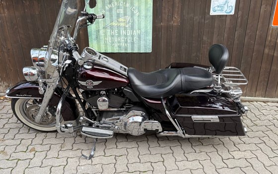 Gebrauchtmotorrad Harley-Davidson Road King Classic FLHRC - Bild 3 Gebrauchtmotorrad Harley-Davidson Road King Classic FLHRC - Bild 3