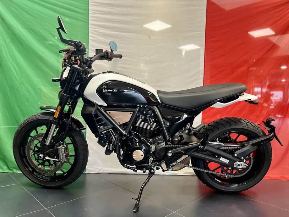 Offer Ducati Scrambler 10° Anniversario Rizoma Edition Bild 1: Offer Ducati Scrambler 10° Anniversario Rizoma Edition