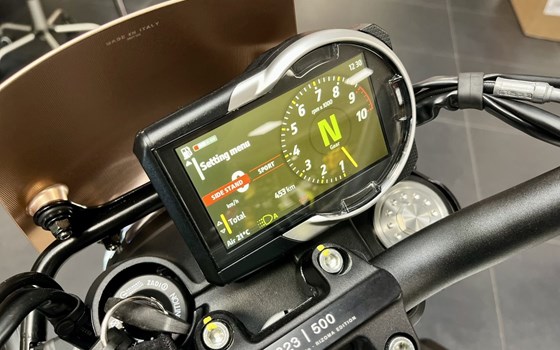 Gebrauchtmotorrad Ducati Scrambler 10° Anniversario Rizoma Edition - Bild 13
