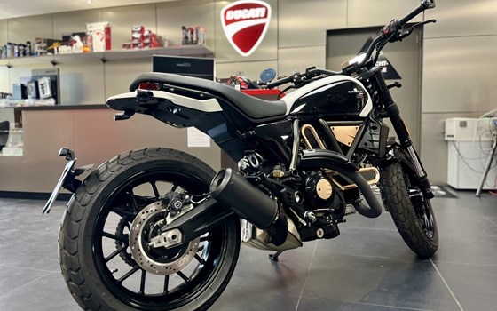 Gebrauchtmotorrad Ducati Scrambler 10° Anniversario Rizoma Edition - Bild 5