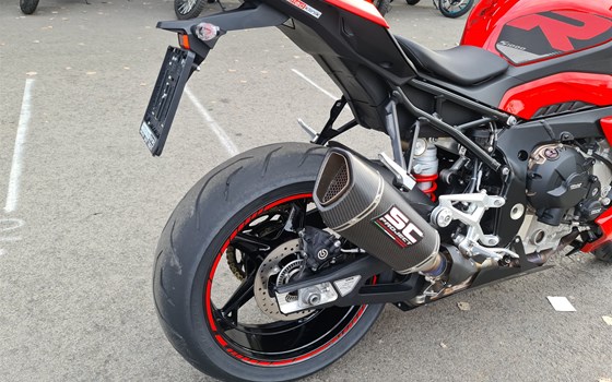 Gebrauchtmotorrad BMW S 1000 R - Bild 3 Gebrauchtmotorrad BMW S 1000 R - Bild 3