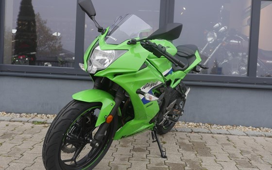 Neufahrzeug Kawasaki Ninja 125 - Bild 15