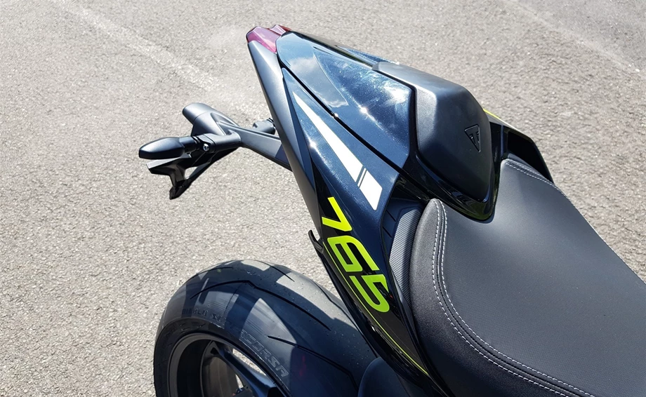 Angebot Triumph Street Triple 765 RS Bild 7: Angebot Triumph Street Triple 765 RS