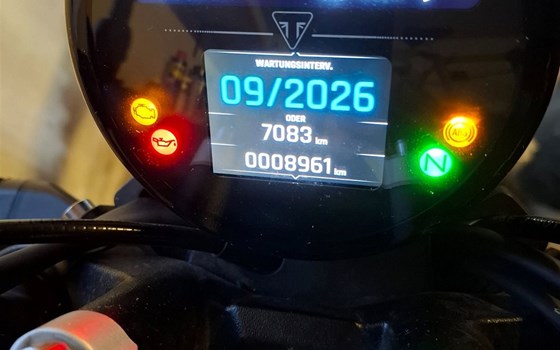 Gebrauchtmotorrad Triumph Trident 660 - Bild 5