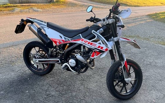 Motorrad Occasion Rieju Marathon 125 Pro - Bild 2