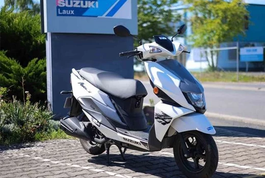 Suzuki UE 125