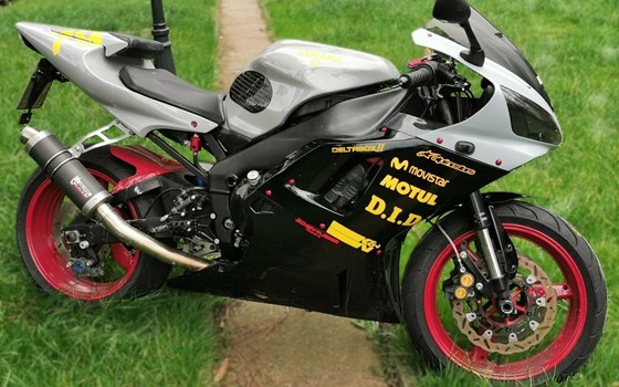 Gebrauchtmotorrad Yamaha R1 - Bild 2