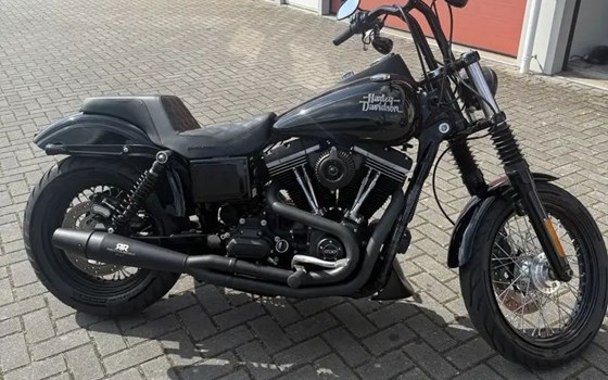 Gebrauchtmotorrad Harley-Davidson Street Bob 117 - Bild 4