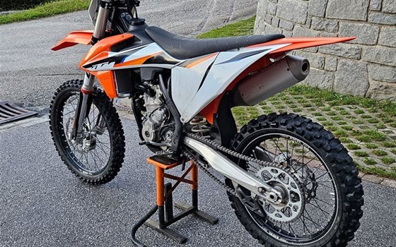 Gebrauchtmotorrad KTM 350 SX-F - Bild 3 Gebrauchtmotorrad KTM 350 SX-F - Bild 3
