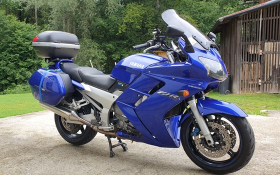 Gebrauchtmotorrad Yamaha FJR 1300 - Bild 1 Gebrauchtmotorrad Yamaha FJR 1300 - Bild 1