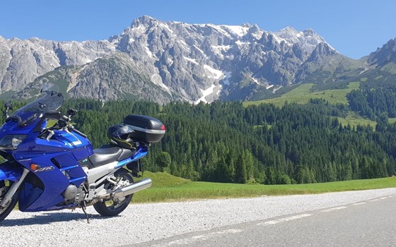 Gebrauchtmotorrad Yamaha FJR 1300 - Bild 3