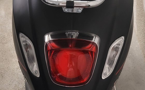 Motorrad Occasion Vespa Sprint 125 S - Bild 3