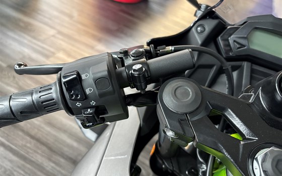 Neufahrzeug Kawasaki Ninja 125 - Bild 13