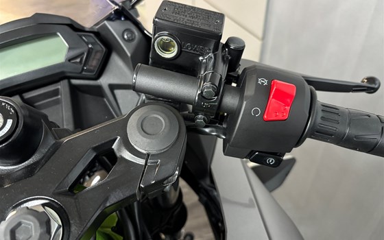 Neufahrzeug Kawasaki Ninja 125 - Bild 15