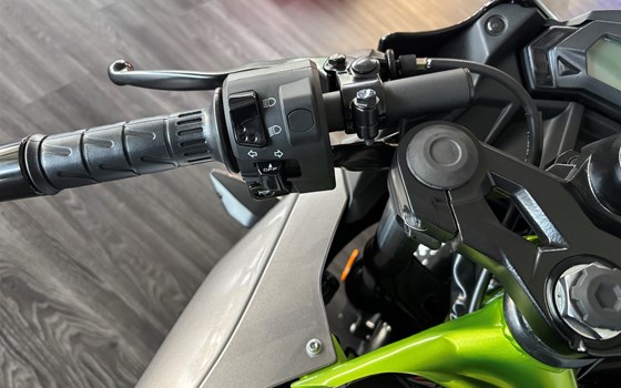 Neufahrzeug Kawasaki Ninja 125 - Bild 7