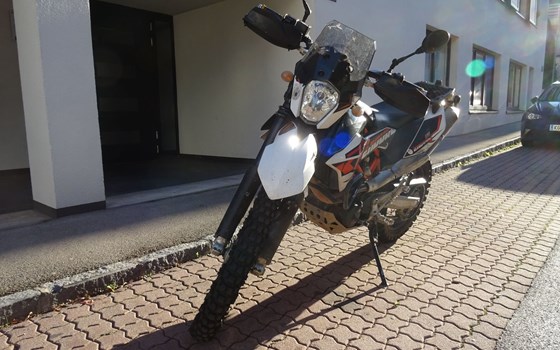 Gebrauchtmotorrad KTM 690 Enduro R - Bild 3 Gebrauchtmotorrad KTM 690 Enduro R - Bild 3