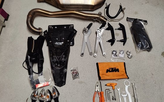 Gebrauchtmotorrad KTM 690 SMC R - Bild 6