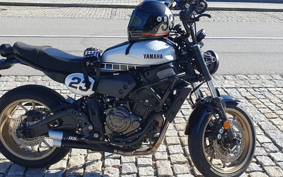 Gebrauchtmotorrad Yamaha XSR700 - Bild 3