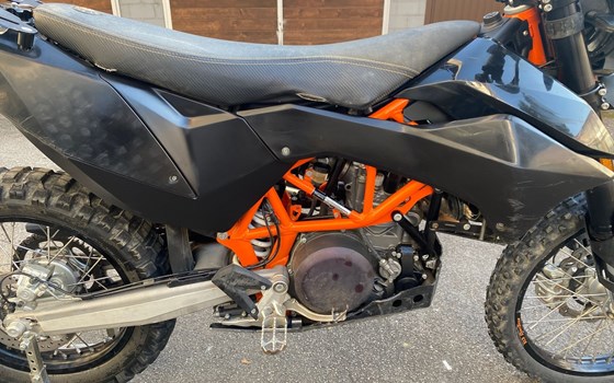 Motorrad Occasion KTM 690 Enduro R - Bild 5