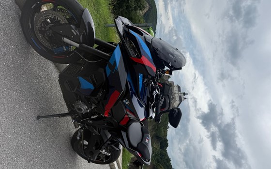 Gebrauchtmotorrad BMW M 1000 XR - Bild 2 Gebrauchtmotorrad BMW M 1000 XR - Bild 2