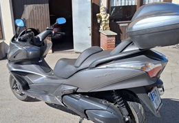 Gebrauchte Honda FJS 400 Silver Wing Gebrauchte Honda FJS 400 Silver Wing