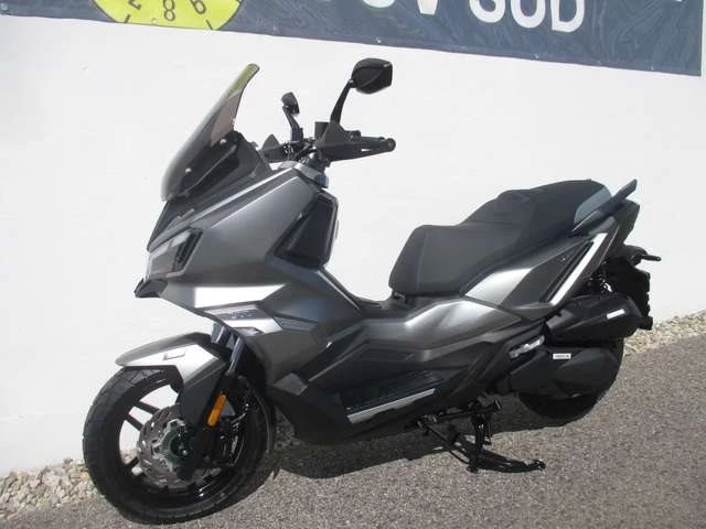 Angebot Sym ADX 300 Bild 3: Angebot Sym ADX 300