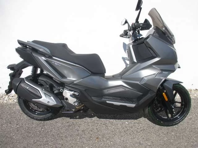 Angebot Sym ADX 300 Bild 8: Angebot Sym ADX 300