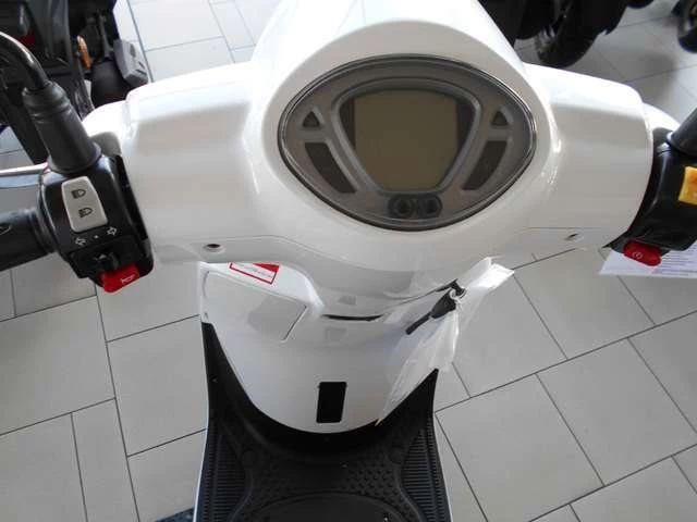 Angebot Sym Fiddle 50 Bild 6: Angebot Sym Fiddle 50