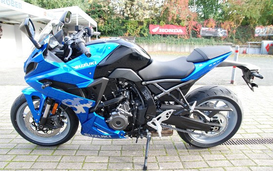 Neufahrzeug Suzuki GSX-8R - Bild 4