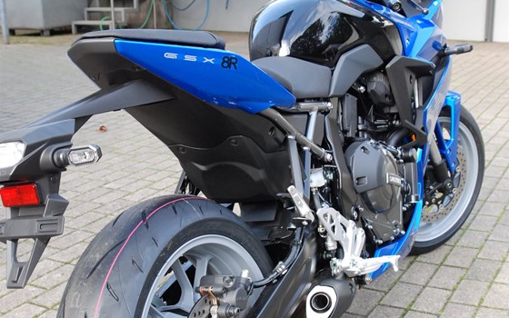 Neufahrzeug Suzuki GSX-8R - Bild 12