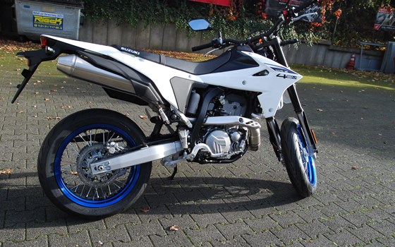 Neufahrzeug Suzuki DR-Z4SM - Bild 3