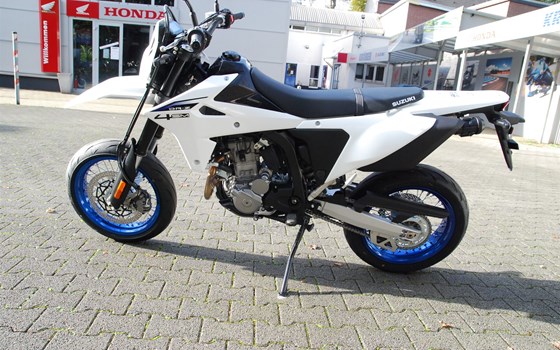 Neufahrzeug Suzuki DR-Z4SM - Bild 6