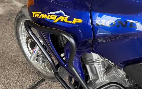 Gebrauchtmotorrad Honda XL 650V Transalp - Bild 8 Gebrauchtmotorrad Honda XL 650V Transalp - Bild 8