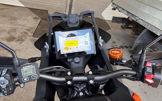 Gebrauchtmotorrad KTM 1290 Super Adventure S - Bild 11 Gebrauchtmotorrad KTM 1290 Super Adventure S - Bild 11