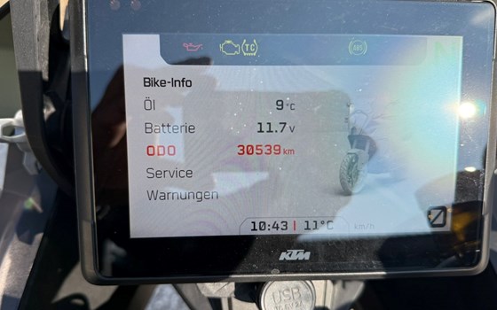 Gebrauchtmotorrad KTM 1290 Super Adventure S - Bild 2 Gebrauchtmotorrad KTM 1290 Super Adventure S - Bild 2