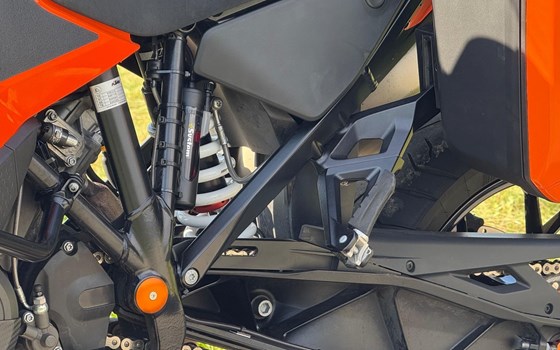Gebrauchtmotorrad KTM 1290 Super Adventure S - Bild 4 Gebrauchtmotorrad KTM 1290 Super Adventure S - Bild 4