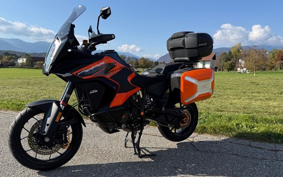 Gebrauchtmotorrad KTM 1290 Super Adventure S - Bild 8 Gebrauchtmotorrad KTM 1290 Super Adventure S - Bild 8