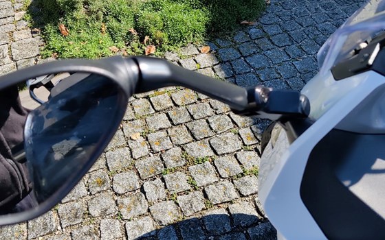 Gebrauchtmotorrad BMW R 1250 RS - Bild 4 Gebrauchtmotorrad BMW R 1250 RS - Bild 4