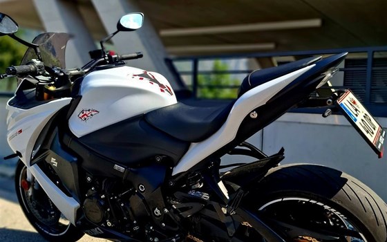 Gebrauchtmotorrad Suzuki GSX-S1000F - Bild 5 Gebrauchtmotorrad Suzuki GSX-S1000F - Bild 5