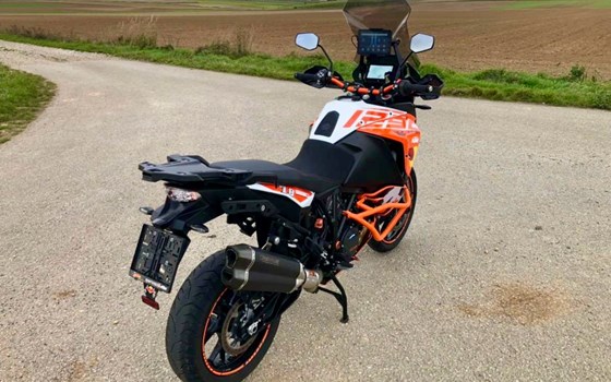 Gebrauchtmotorrad KTM 1290 Super Adventure S - Bild 3 Gebrauchtmotorrad KTM 1290 Super Adventure S - Bild 3