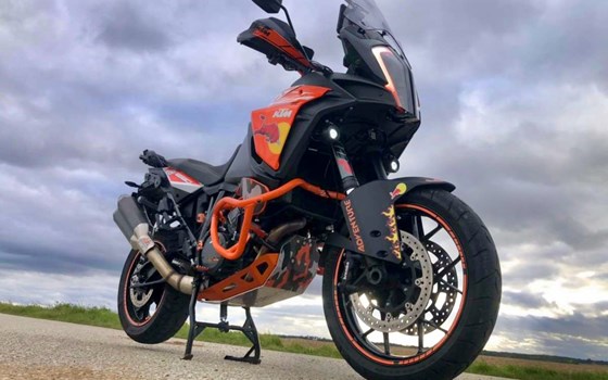 Gebrauchtmotorrad KTM 1290 Super Adventure S - Bild 5 Gebrauchtmotorrad KTM 1290 Super Adventure S - Bild 5