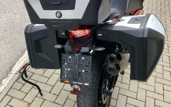 Gebrauchtmotorrad KTM 1290 Super Adventure S - Bild 7 Gebrauchtmotorrad KTM 1290 Super Adventure S - Bild 7
