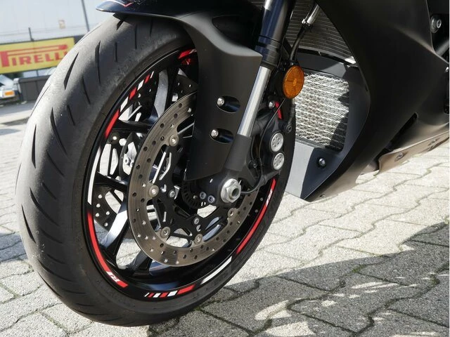 Angebot Yamaha R1 Bild 10: Angebot Yamaha R1