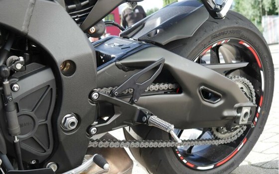 Gebrauchtmotorrad Yamaha R1 - Bild 13